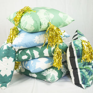 Why Throw Pillows Make the Perfect Holiday Gift